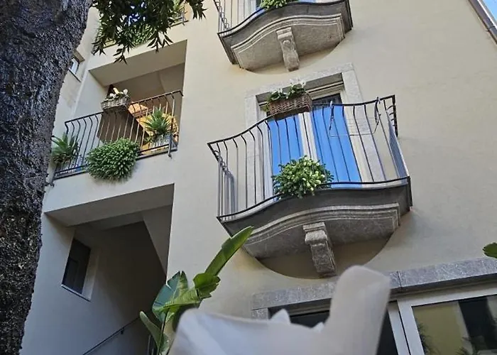 D'Orville Luxury Suites
