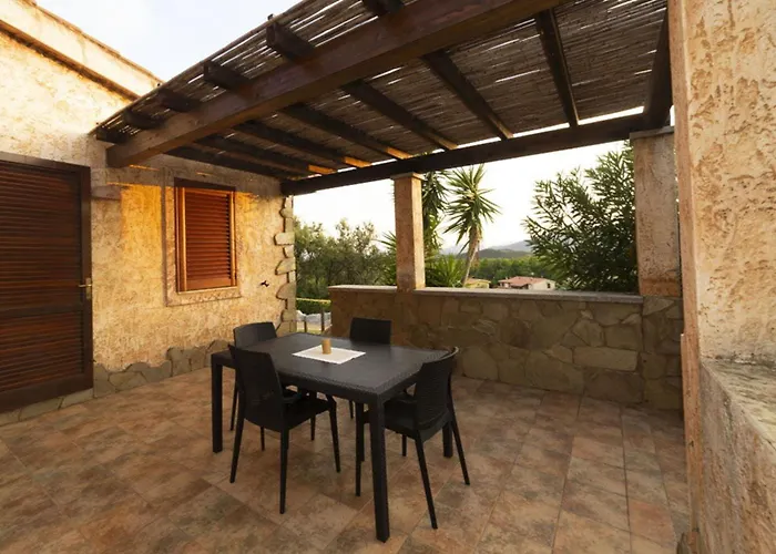 Villino Trilocale Apartments Seaside