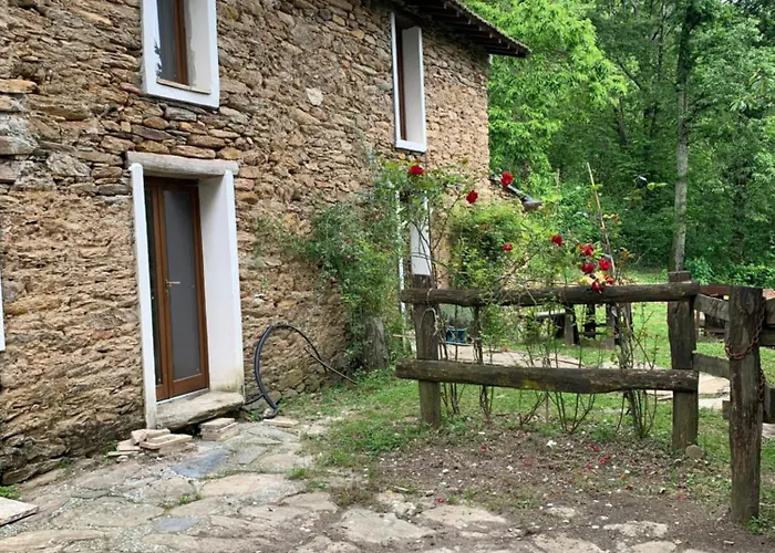 Centro Trekking A Cavallo Monte Brugiana
