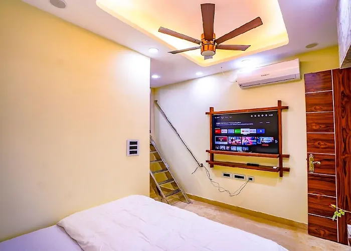 Host My Journey Luxury Homes