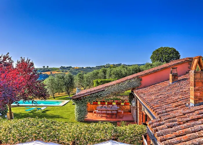 CASALE TRE CIPRESSI 10, Emma Villas