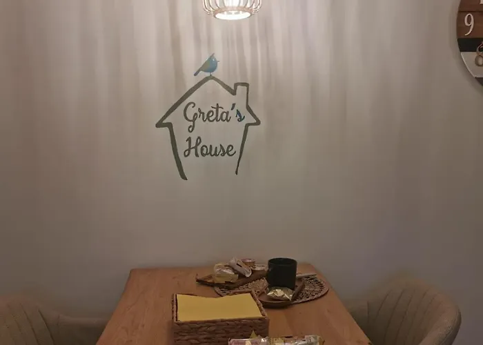 Greta'S House