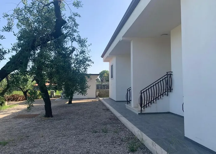 Villa LINA