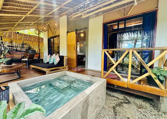 Carabao Lodge - 2 Bedroom House With Ac & Plunge Pool