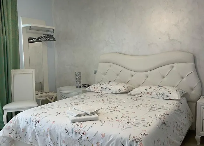 Albamaris Guest House