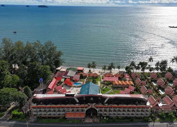 Best Seller Beach Villa Full View At Kohchang Resort