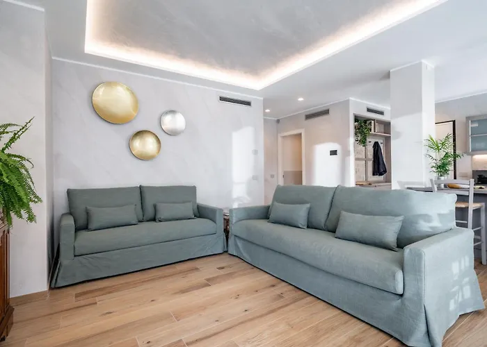 Villa Sunshine - Luxury Property, With Pool & Large Private Garden, Few Steps From The Beach, Ideal For Families, Large Groups And People With Mobility Issuess