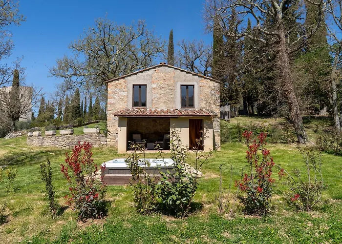 Hotel con tennis: Castello Di Tornano