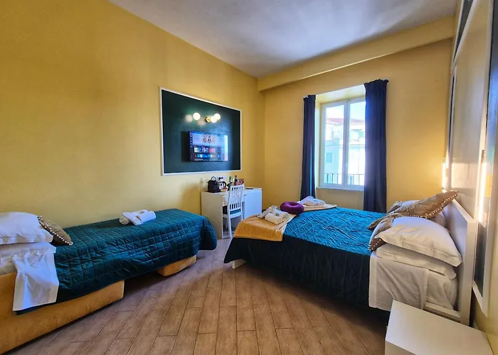 Residenze Serventi Longhi