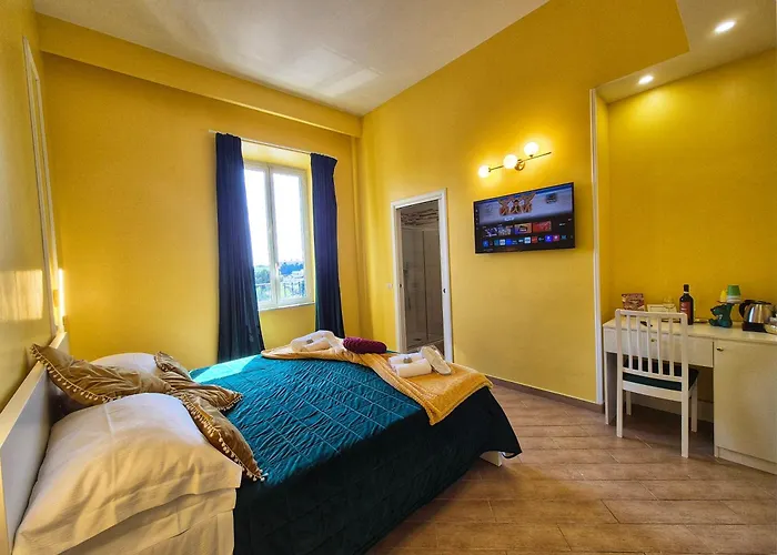 Residenze Serventi Longhi