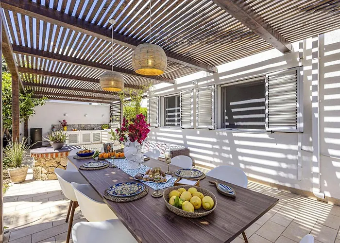 Villa Arenella By Villa Plus