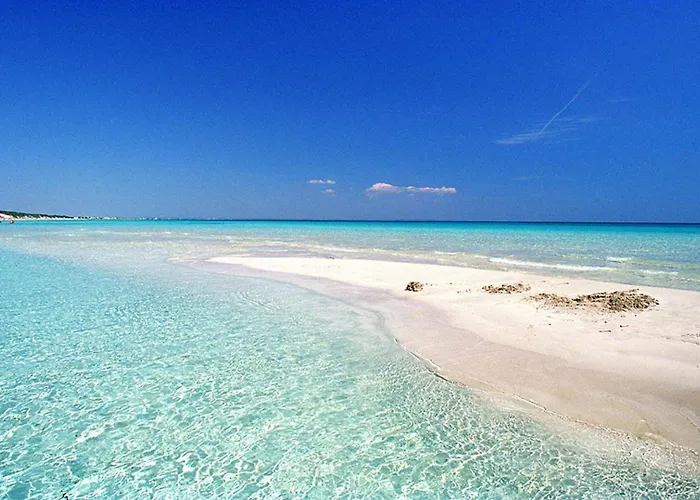 Villa Maria con Piscina nel Boomerang Village a Torre Colimena