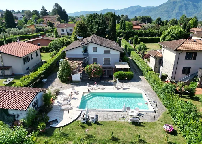 Appartamento di lusso in Villa Riccardo Barga