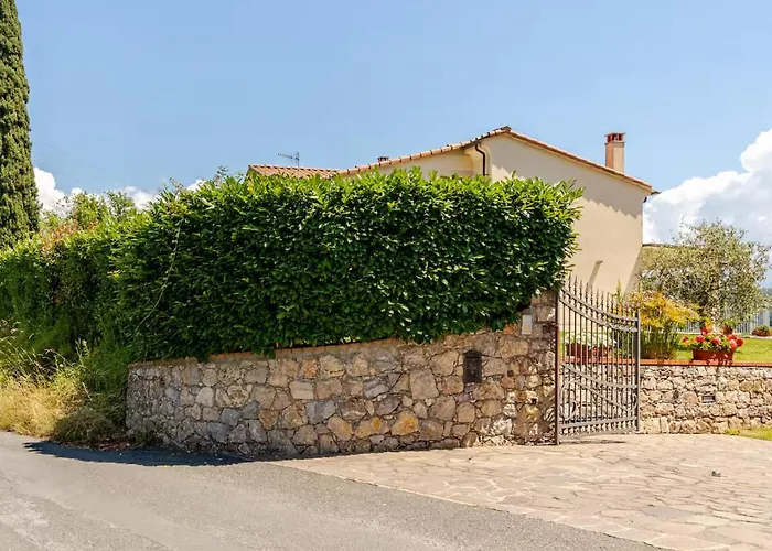 Camera Il Montetto3 -Giardino privato -parcheggio privato- Vicino a Lerici