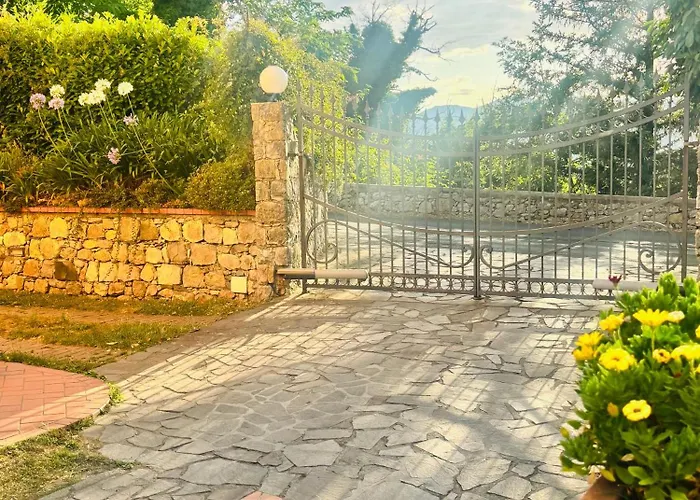 Camera Il Montetto3 -Giardino privato -parcheggio privato- Vicino a Lerici