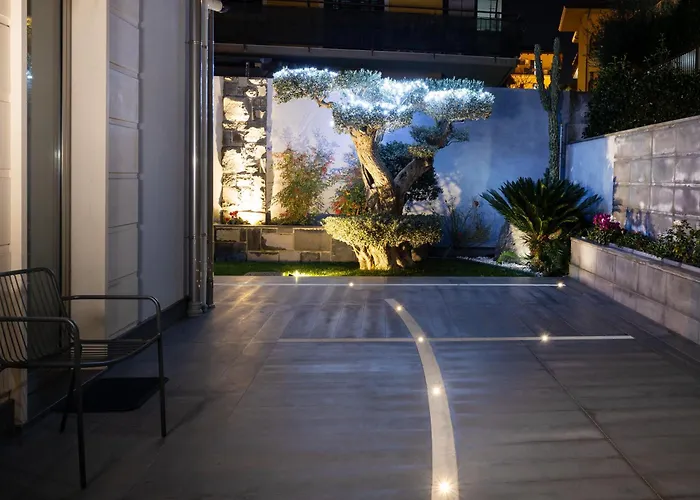 Zaffiro Lavico rooms Etna nature sea