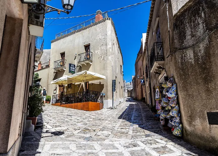 Porta Trapani Rooms & Suites