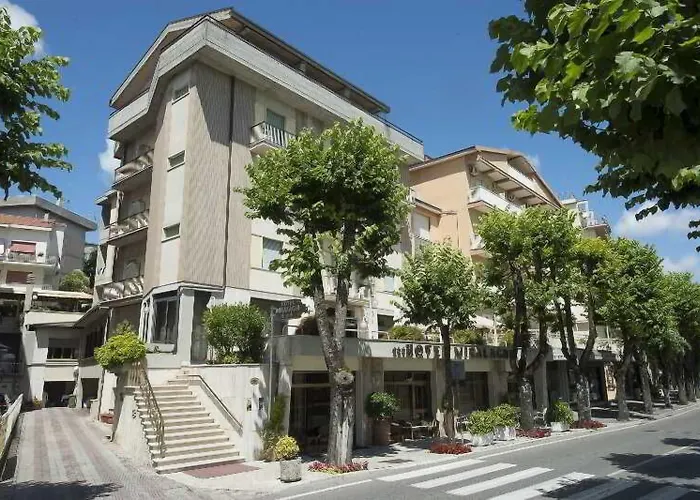 Hotel Miralaghi