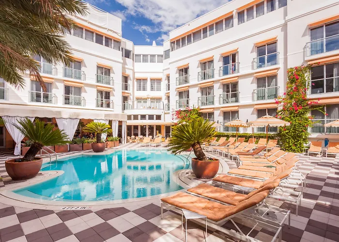 The Plymouth South Beach