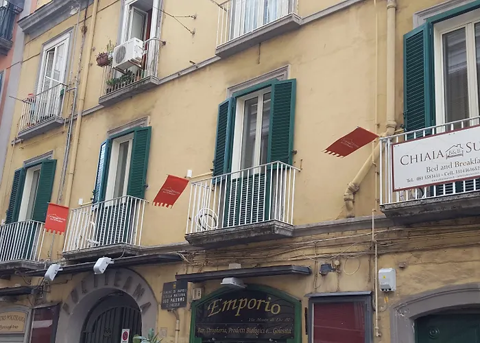Chiaia Suites
