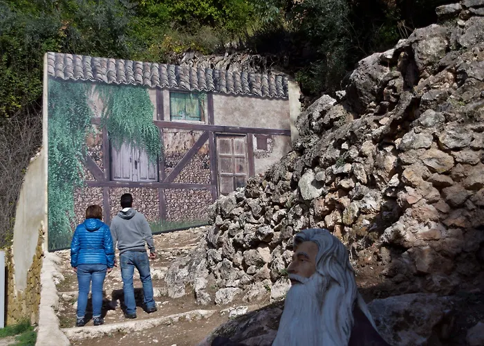 Miralmundo Alojamientos Rurales Ayna - Hostal Rural