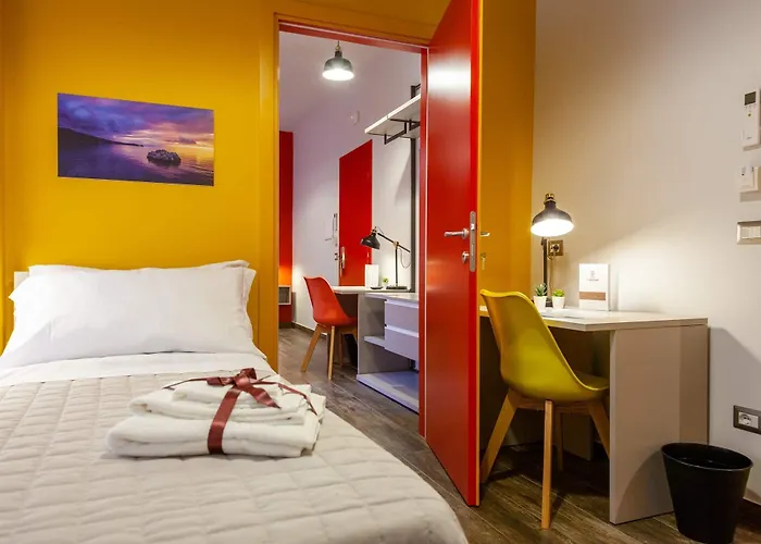 Five Rooms Brolo