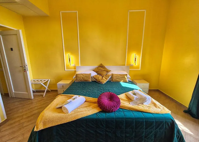 Residenze Serventi Longhi