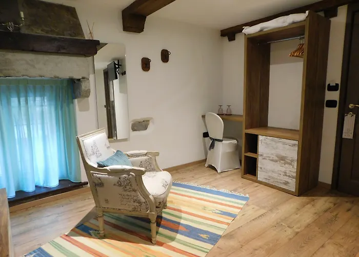 Nicomat Rooms