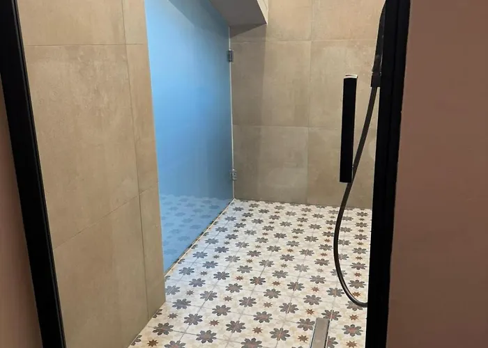 Q Suites Urban Relais