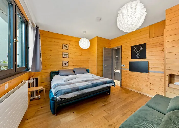 Studio Apartment In Swiss Chalet - Garden Views Of Mont Blanc