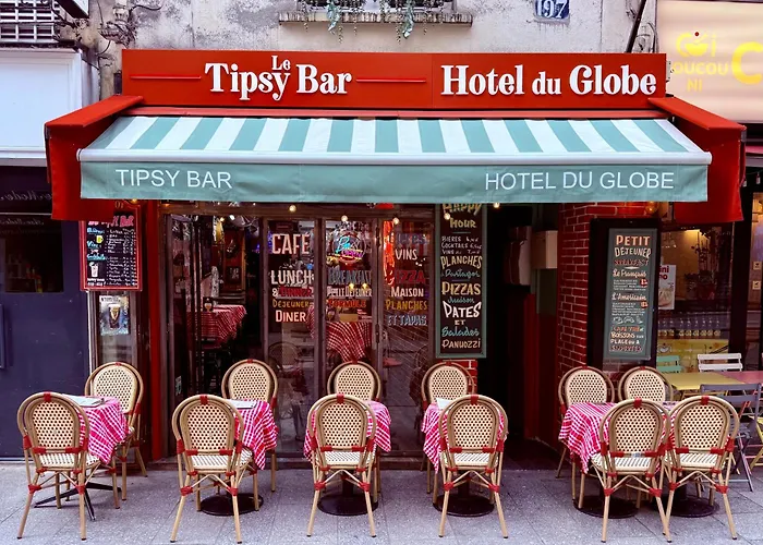 Resort: Le Globe