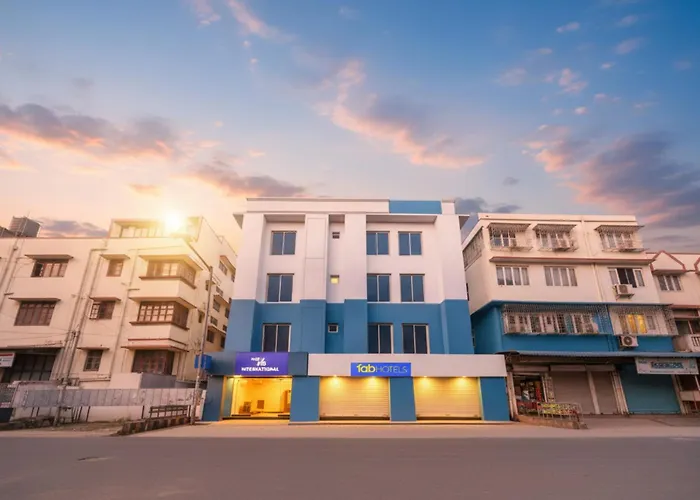 FabHotel MB International