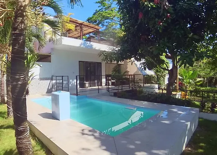 Designer Villa "Sunset Hills" With Pool