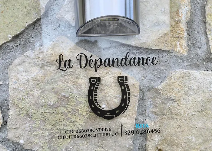 La Depandance