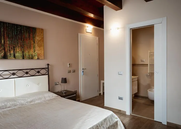 Piccola Venezia Room