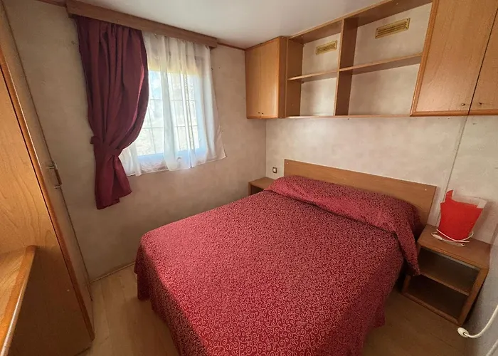 In Country Luxury Lodges