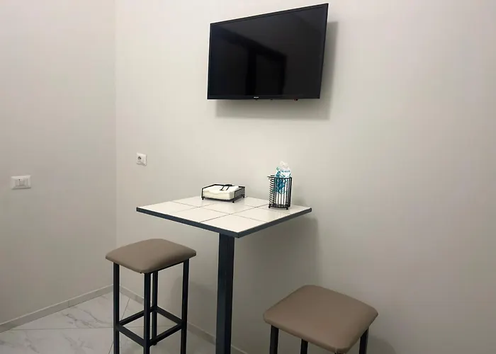 VI Luxury Room