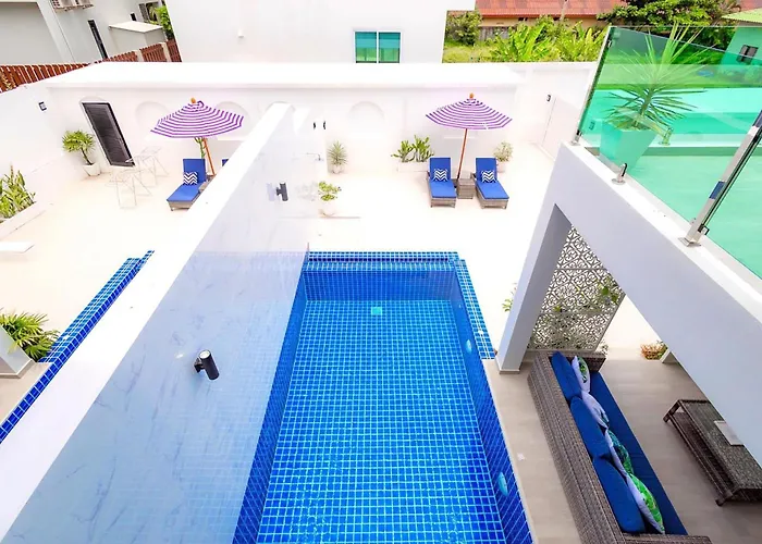 Koh Chang Luxury Pool Villas