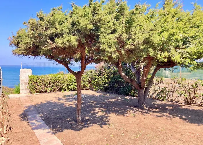 Villa Fenicia con accesso privato al mare