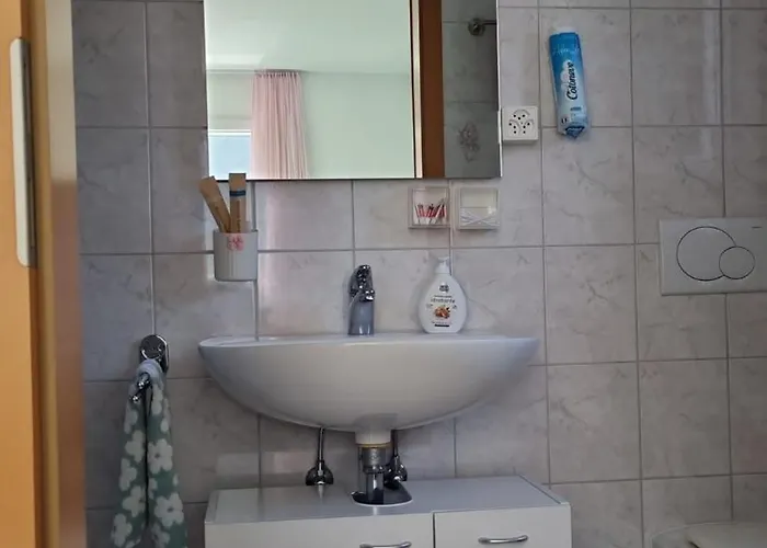 A U R O R A Central Room Vicino Ffs