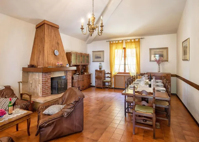 Tuscany Villas With Private Pool & Tennis - Happy Rentals
