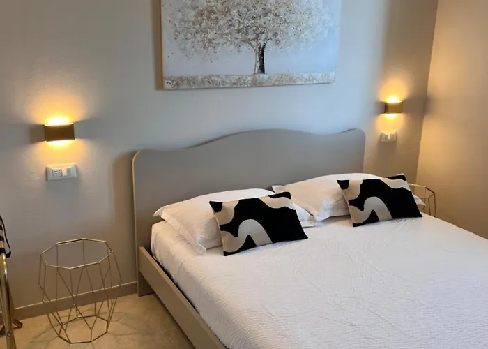 Emilia381 Suite