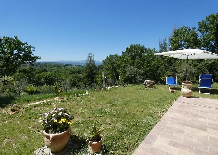 Scappo in Umbria, Casale Rusinè