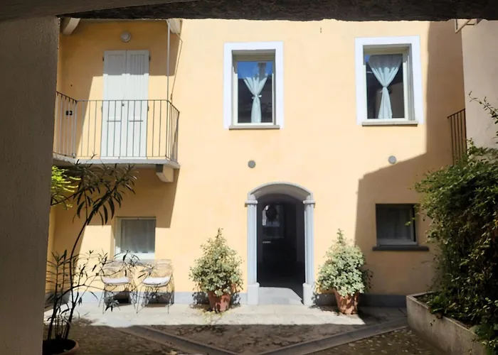 Casa De Giorgis