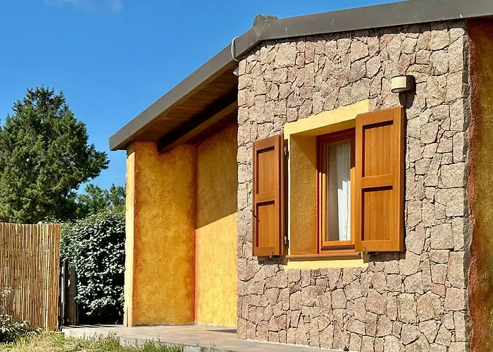 Villa indipendente, Rena Majore