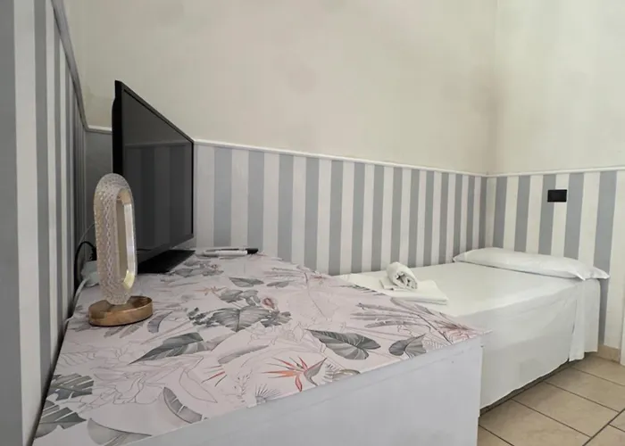 Garibaldi Rooms
