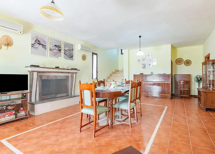 Villa Mattalia Relax at Sea - Happy Rentals