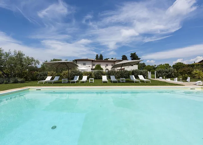 Villa Yvonne by MMega
