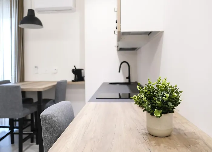 Milazzo Holiday Apartments&Rooms - LiveLoveTrave