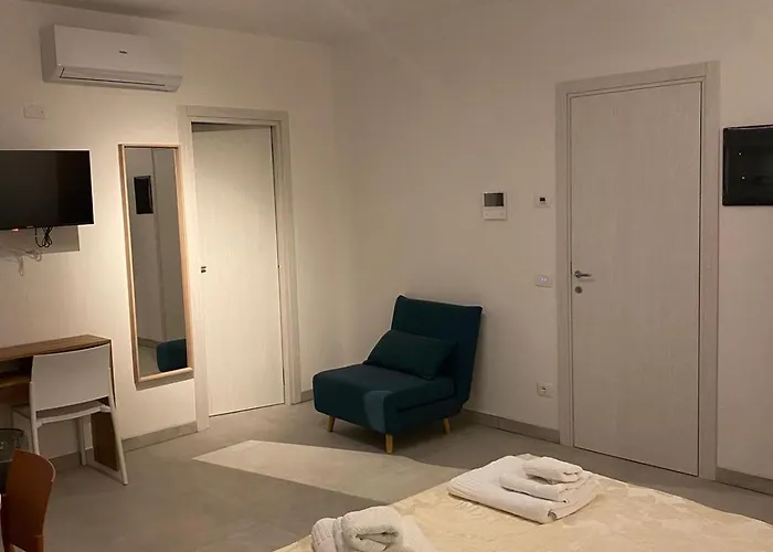 Kennedy Rooms